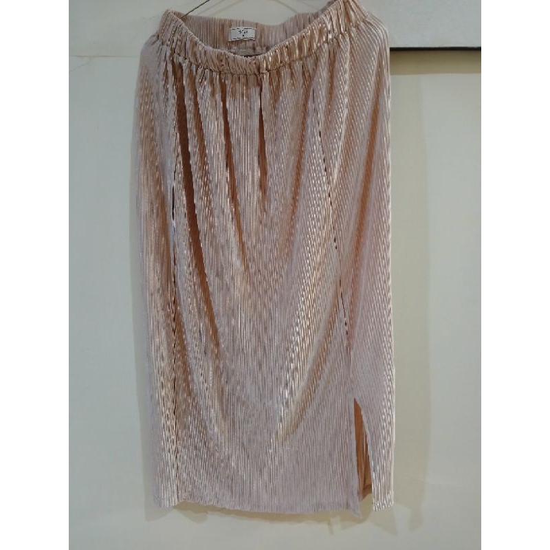 Rok Plisket Satin by Hava | Rok Plisket Span | Rok Plisket Lurus Kecil | Rok Span | Rok Wanita | Ple