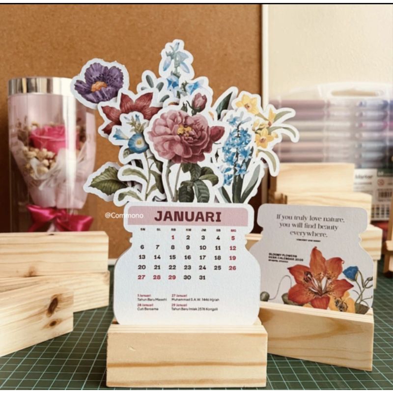 

Kalender Meja 2025 Bloom Flowers Aesthetic