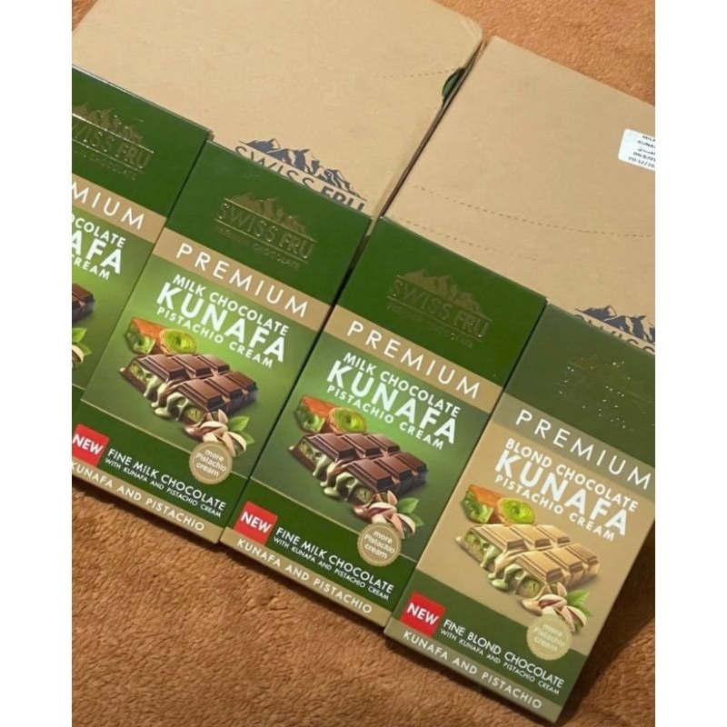 

SWISSFRU COKLAT DUBAI MILK PISTACHIO