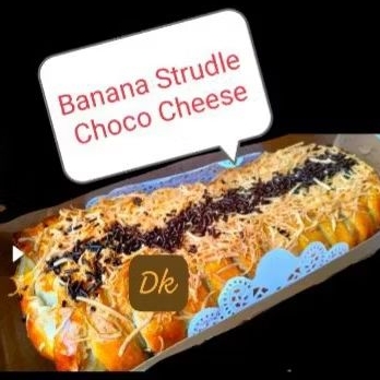 

Banana Strudle Double Choco Cheese