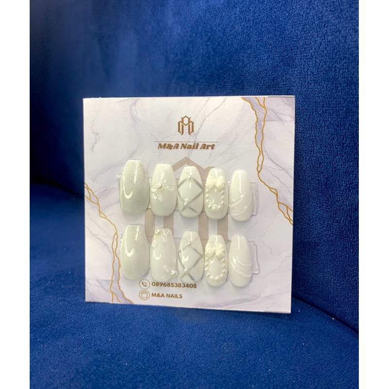 NAIL ART BY M&A / NAIL POLISH / NAIL ART WEDDING / NAIL ART 3D / NAIL ART BLUE / NAIL ART PUTIH / KU