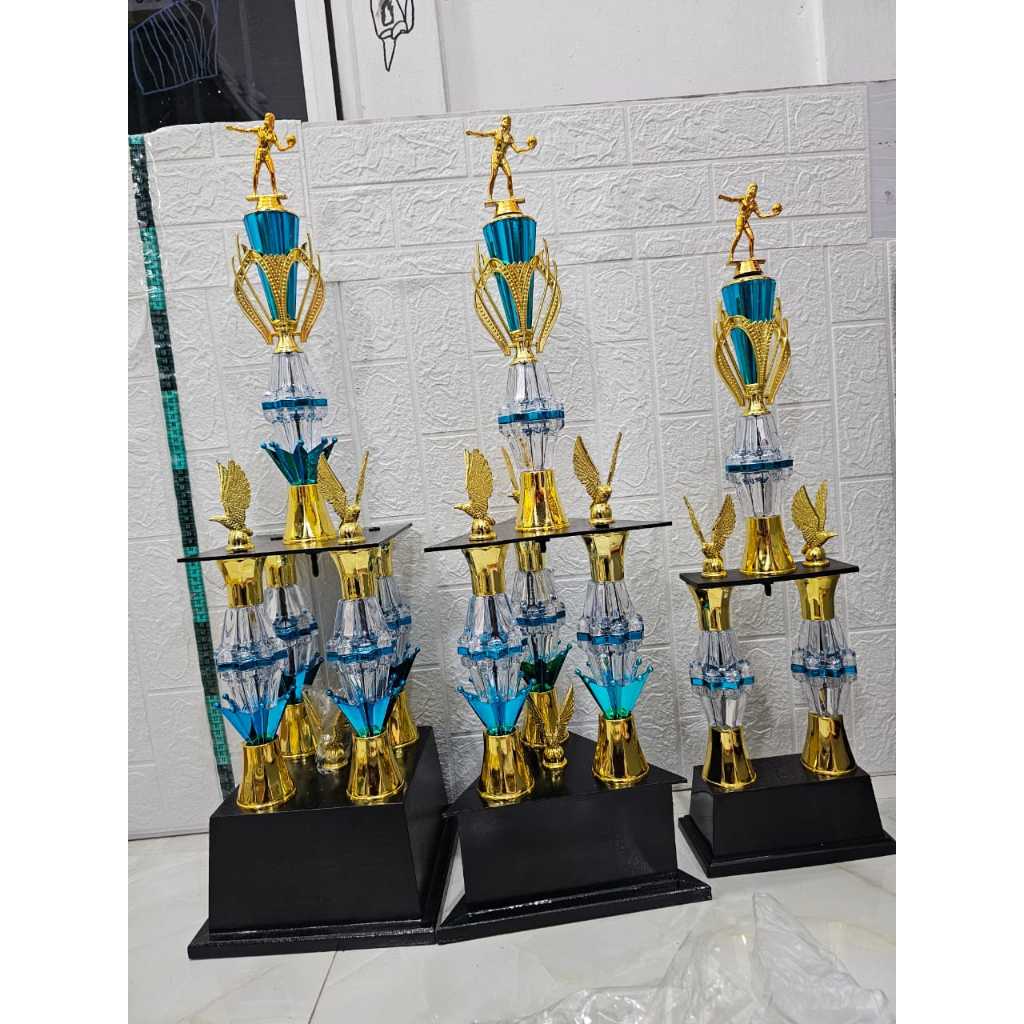 trophy piala akrelit 4kaki 3kaki 2kaki bola voli volley 1 set