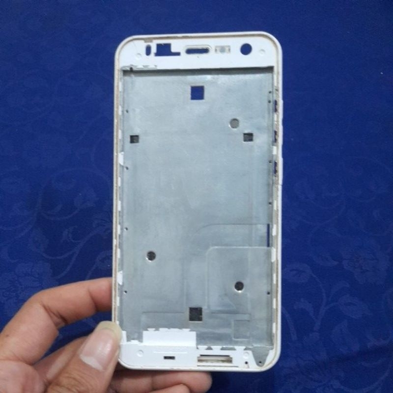 TATAKAN LCD SPC L51 B* COPOTAN ORI