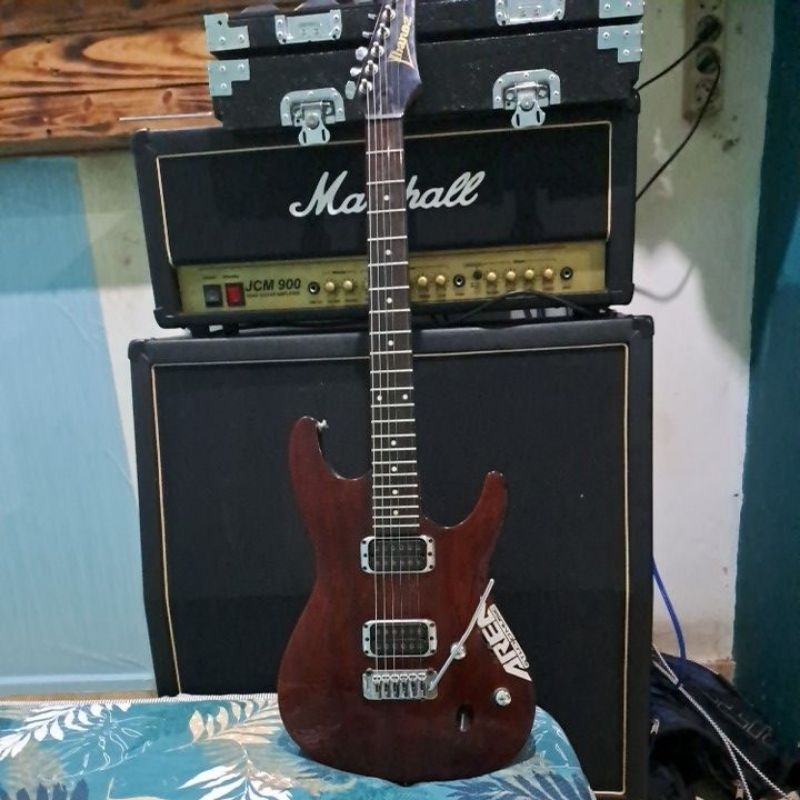 gitar elektrik ibanez s /ibanez gio