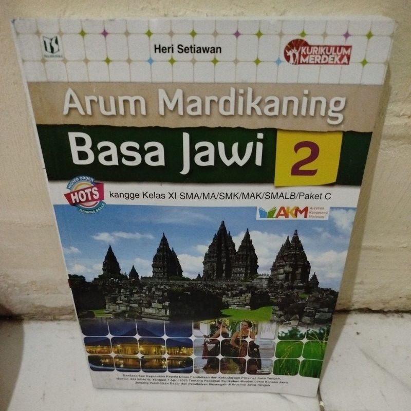 BUKU BAHASA JAWA KELAS 11 TIGA SERANGKAI