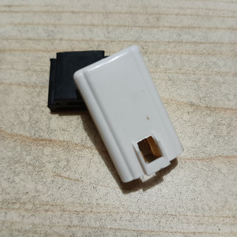 RELAY BENDIK XEON RC XEON GT AEROX 125 (RELAY KAKI 4)