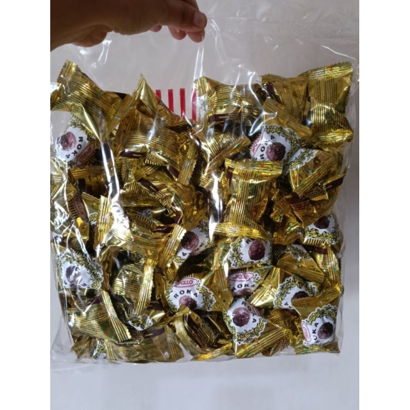 

Roka Wafer Ball ( isi 70pcs )