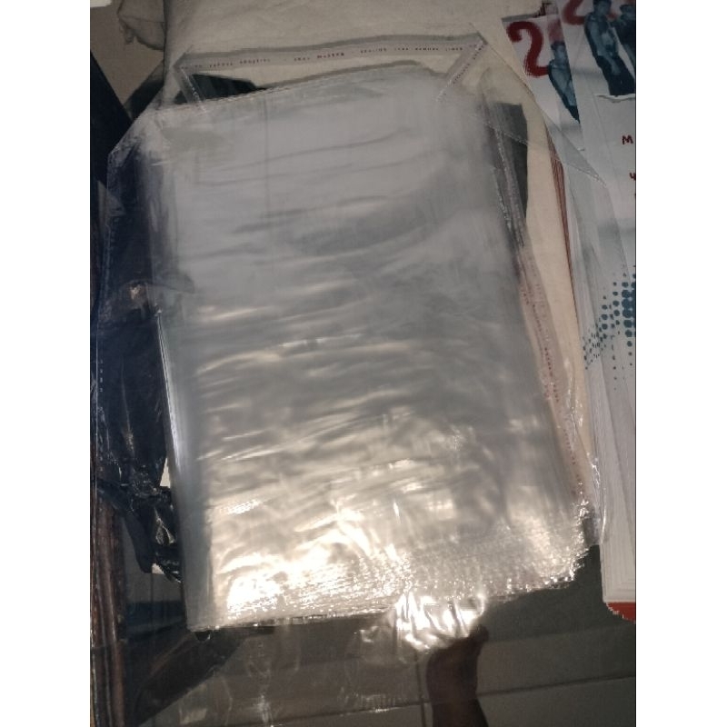 

Plastik OPP dengan Sealed uk. 23x30 (100lbr) /Packing Baju /Packing Poster A4