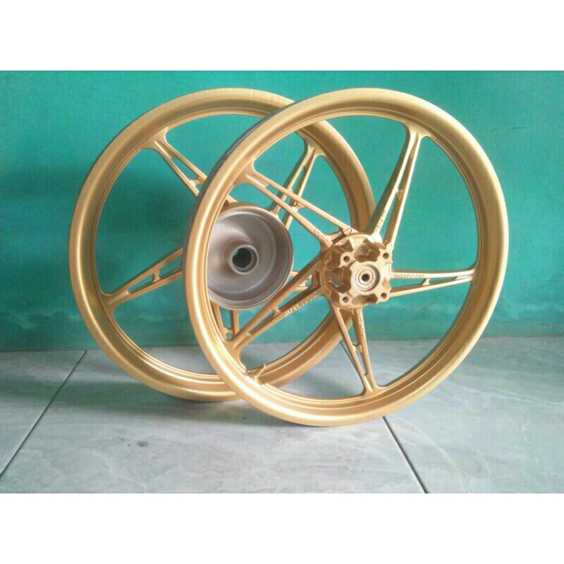 velg pelek Jupiter MX sepasang Jupiter Z/burhan gold