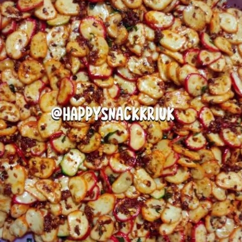 

KERUPUK SEBLAK CIKRUH DAUN JERUK PEDAS GURIH - 1 KG ( Happy Snack Kriuk)