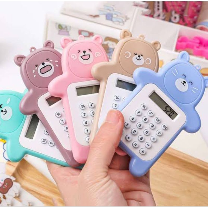

Kalkulator mini portable motif karakter