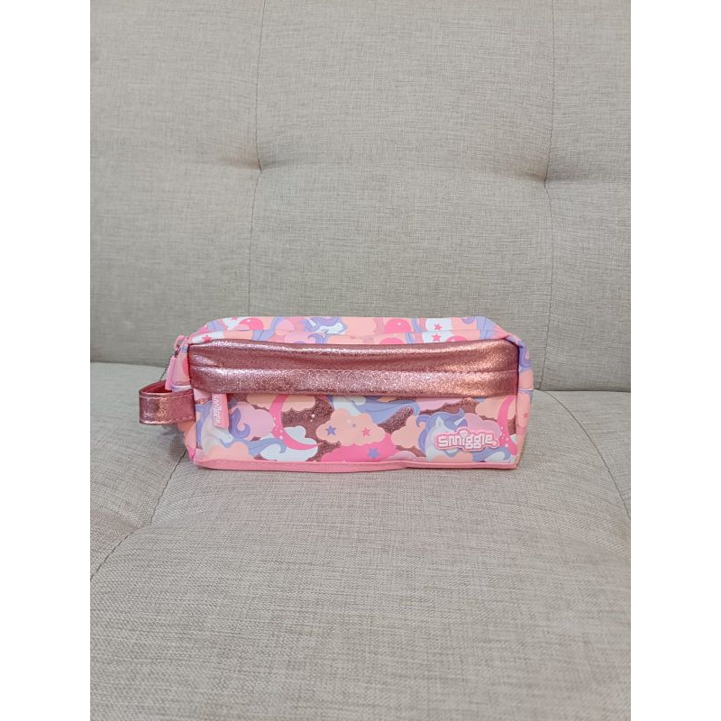 

Smiggle pensil case kuda poni pink