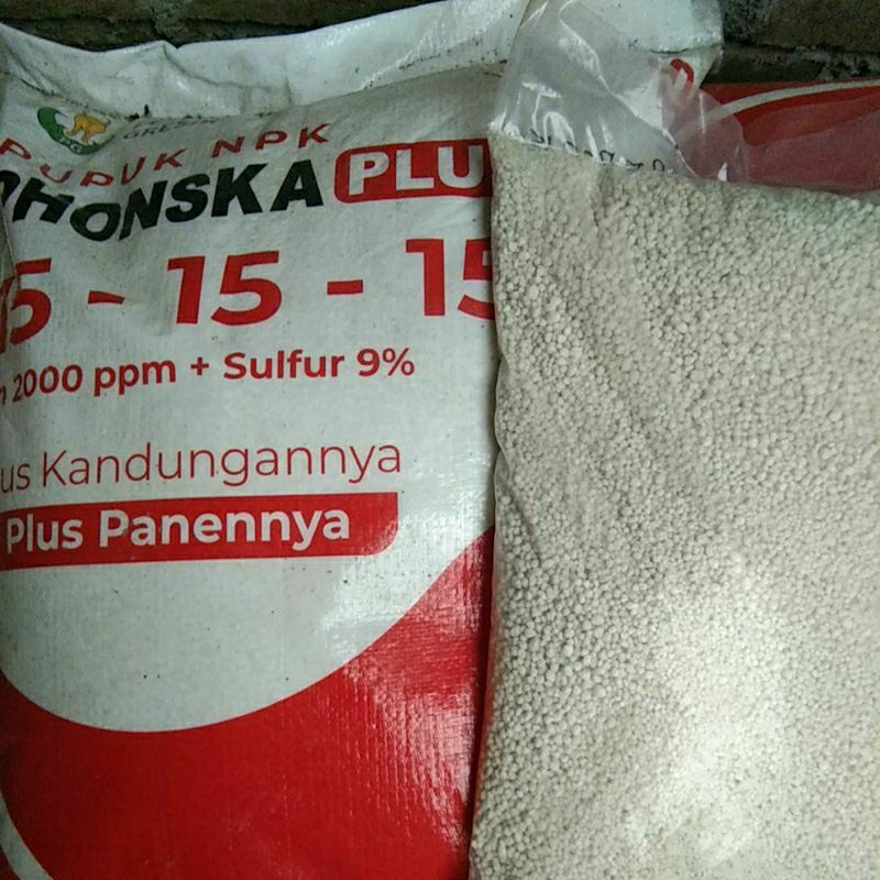 Phonska Plus 15-15-15 kemasan repack 1kg original produk petro kimia gresik