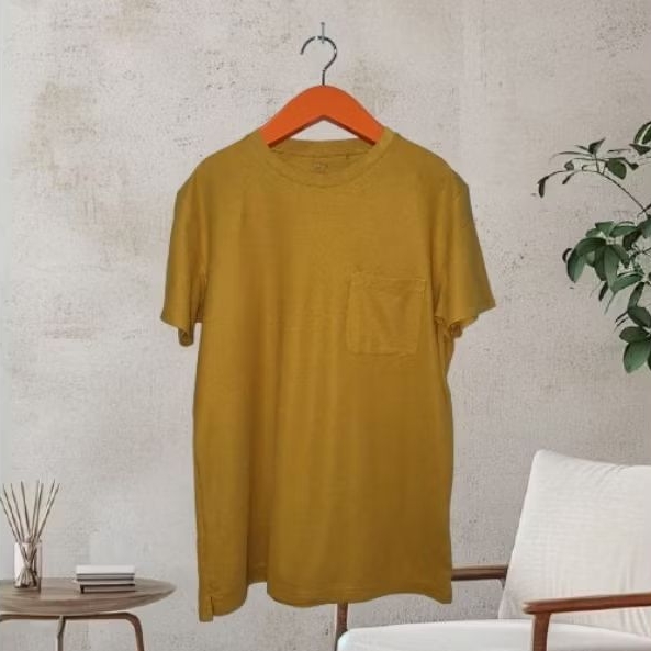 Tshirt Kaos Uniqlo Pocket original second