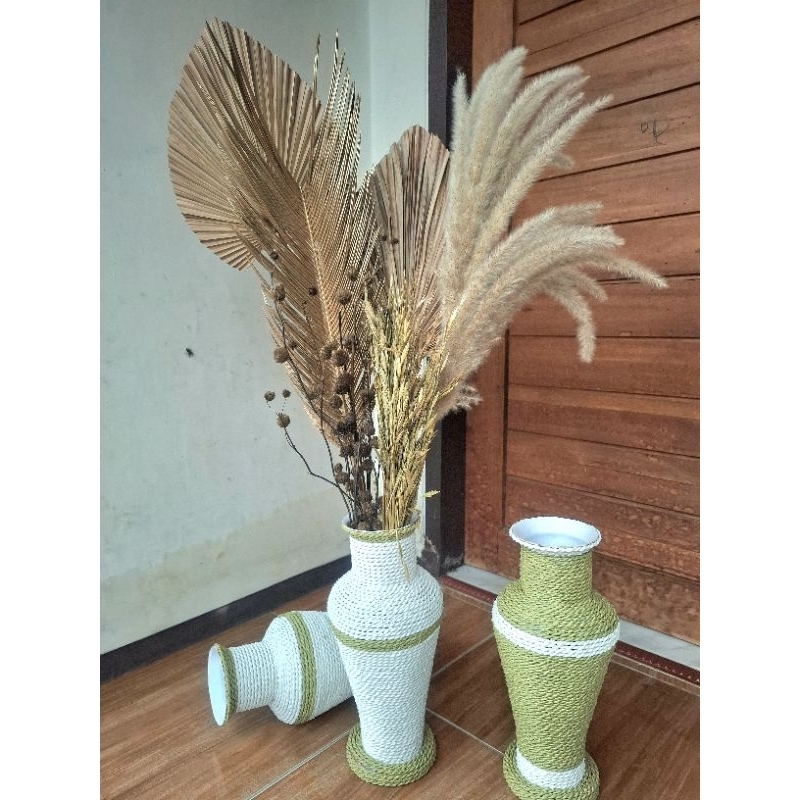 bunga hias ruangan . bunga hiasan , bunga dekorasi ruang tamu , bunga sudut ruangan + vas40cm