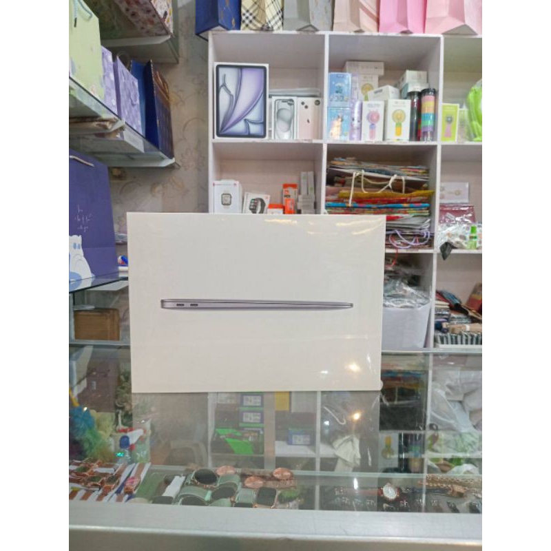 Macbook Air M1 New Segel Garansi Resmi iBox Setahun