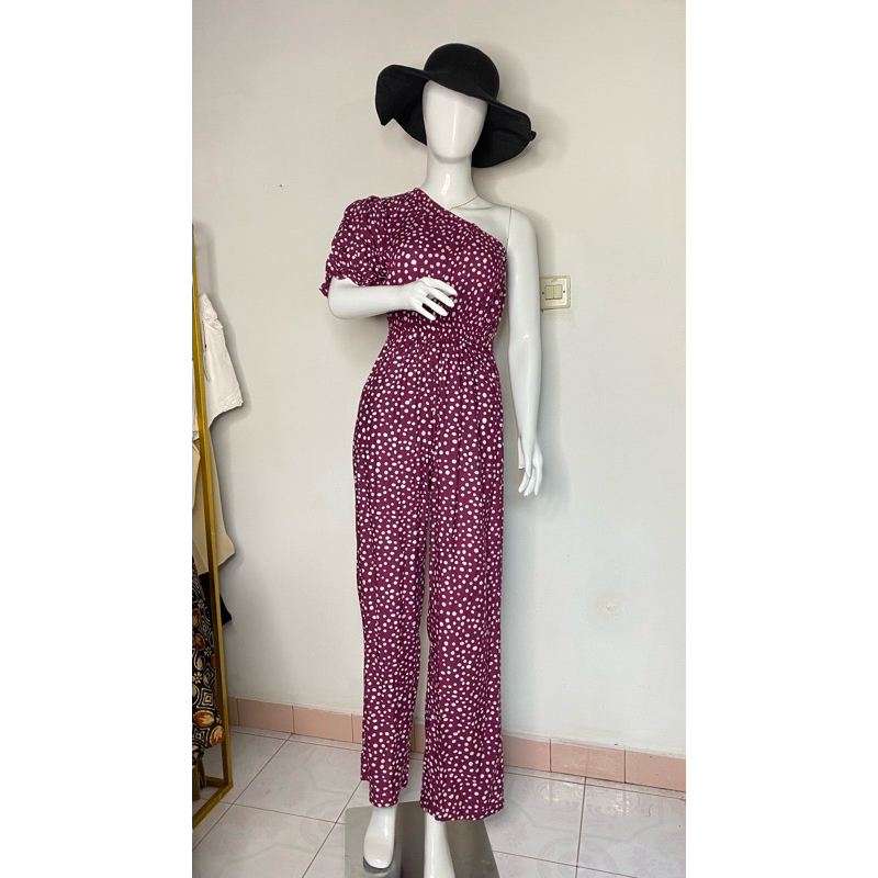 M11Z Jumpsuit one shoulder