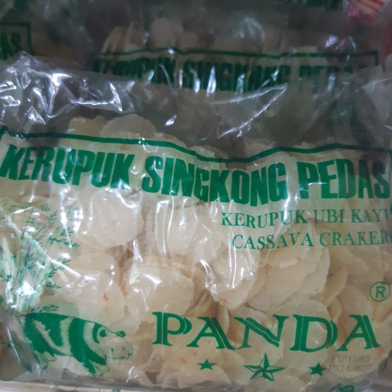 

Kerupuk / Keripik Singkong Pedas Mentah Cap Panda 500 Gram