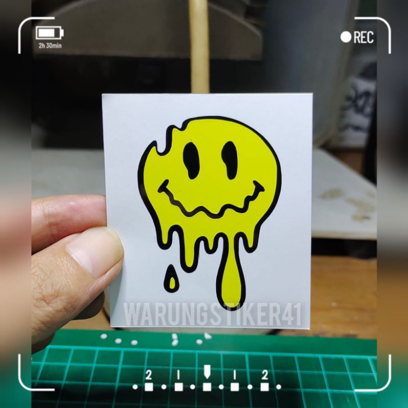 

stiker emot senyum lumer sticker keren