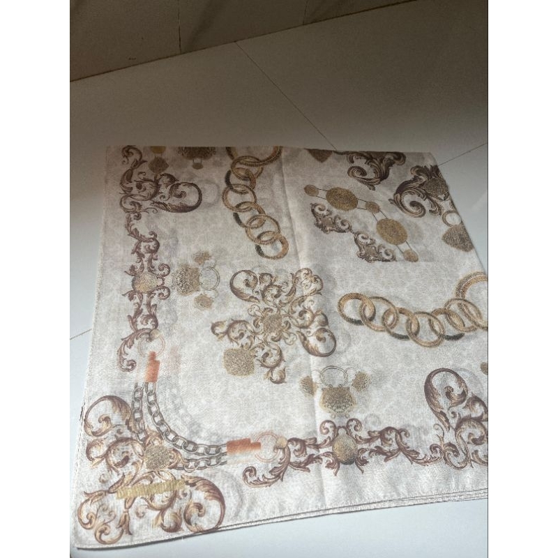 PRELOVED DIAN PELANGI STUDIO