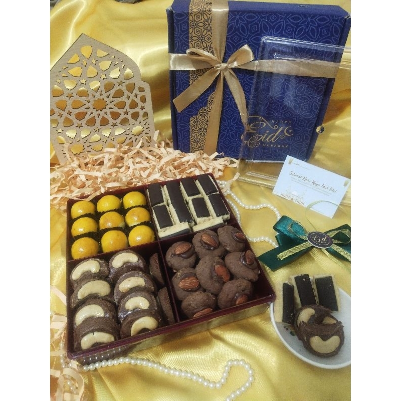 

Hampers / Kue Kering / Gift Box - Nastar, Kastengel