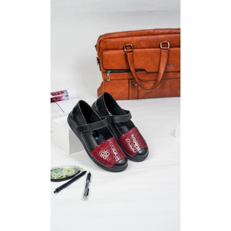 POLLUX FW 16/sepatu fantofel kulit/sepatu wanita