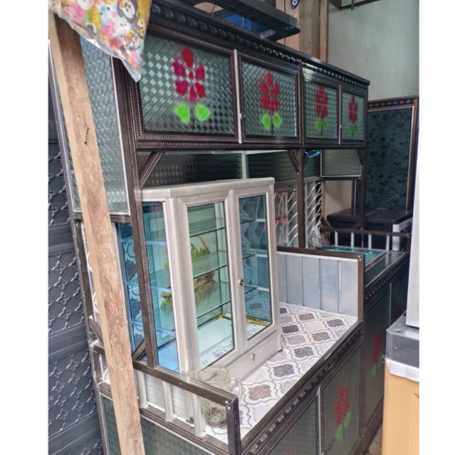 Lemari dapur + wastafel