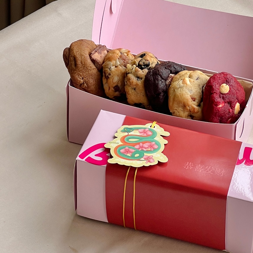 

6-PACK REGULER BUTTERHALF CHINESE NEW YEAR HAMPERS