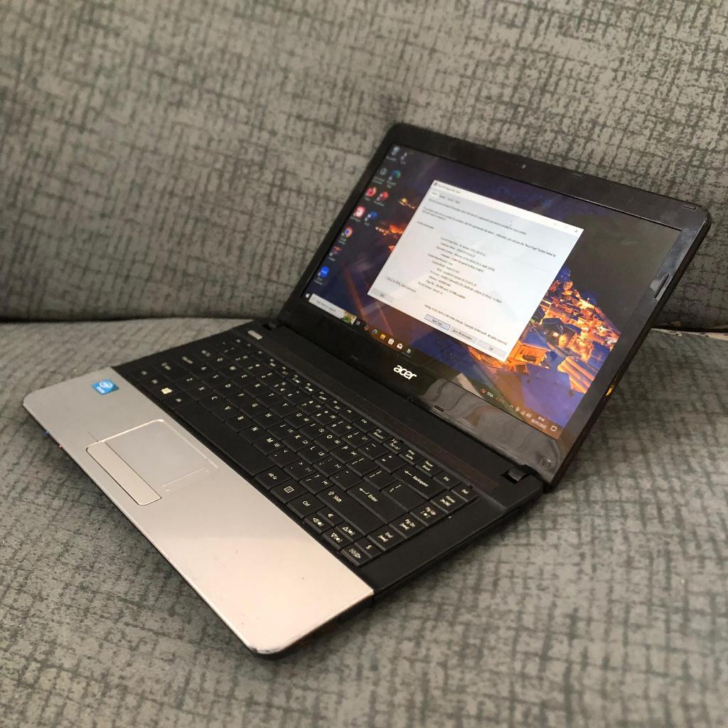 Laptop Acer Aspire E1-431