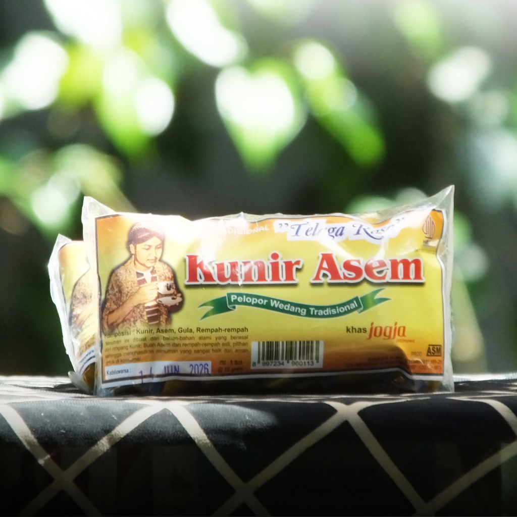 

Kunyit Asem 5 Sachet Khas Jogja Telaga Rasa Kemasan Sachet