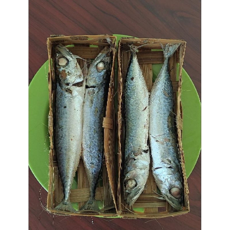 

ikan cue pindang segar 1 keranjang isi 2