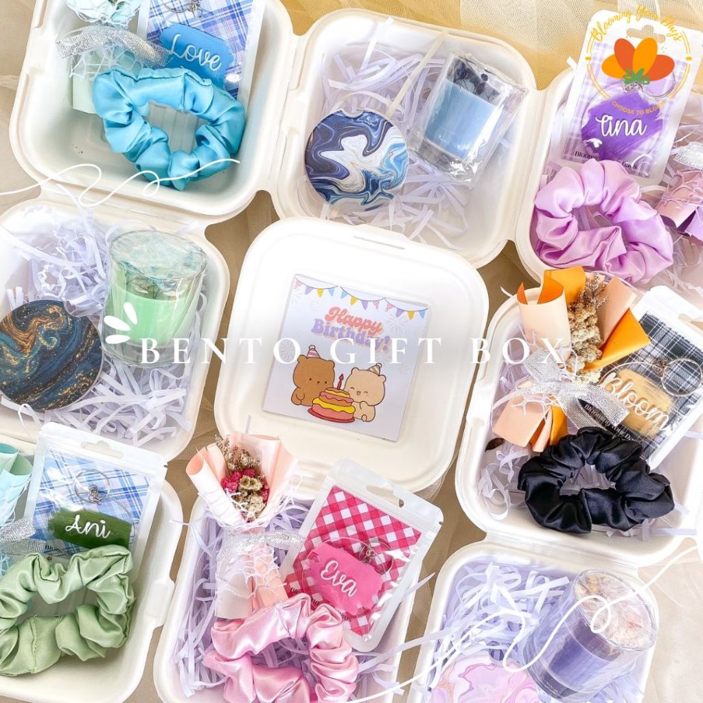 

HAMPERS GIFT BOX PAKET KADO ULANG TAHUN GRADUATION WEDDING SELF REWARD RAMADHAN LEBARAN HADIAH RESIGN farewell kado perpisahan