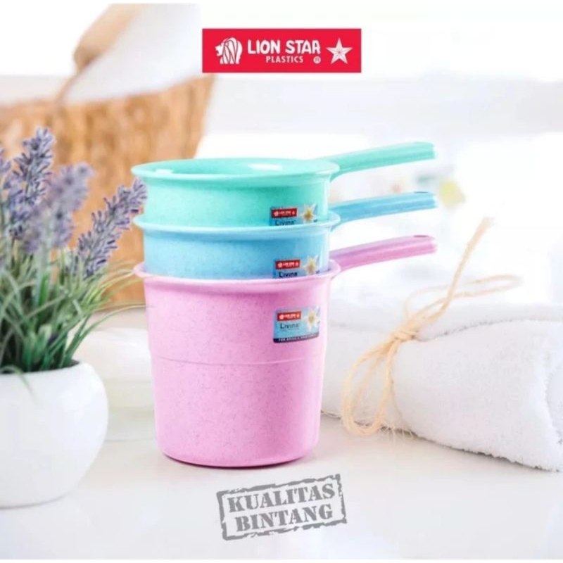Gayung Mandi Lion star livina 1.5 liter/ Gayung air Lion Star/ Gayung plastik Lion star