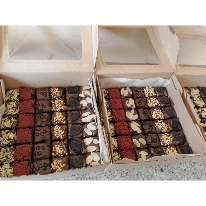 

Fudgy Brownies Full Size