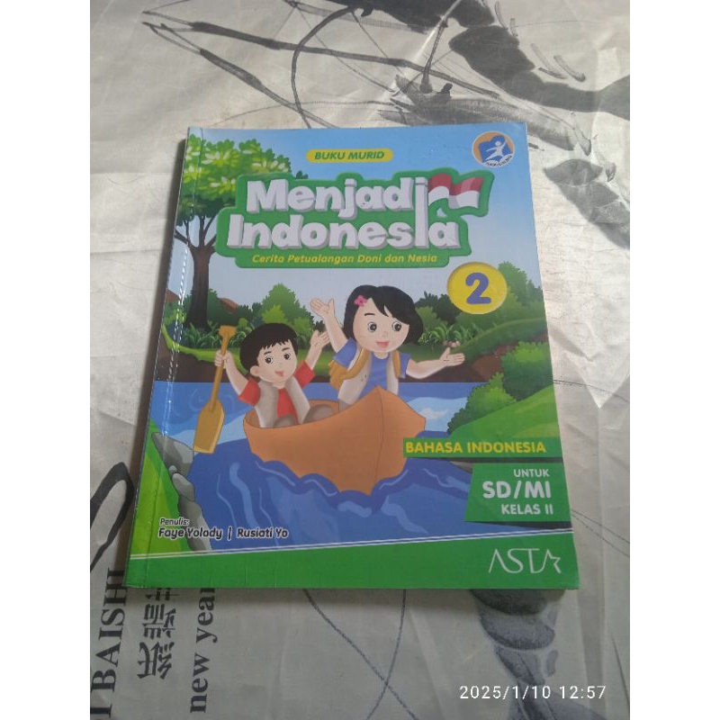 BUKU MURID MENJADI INDONESIA 2