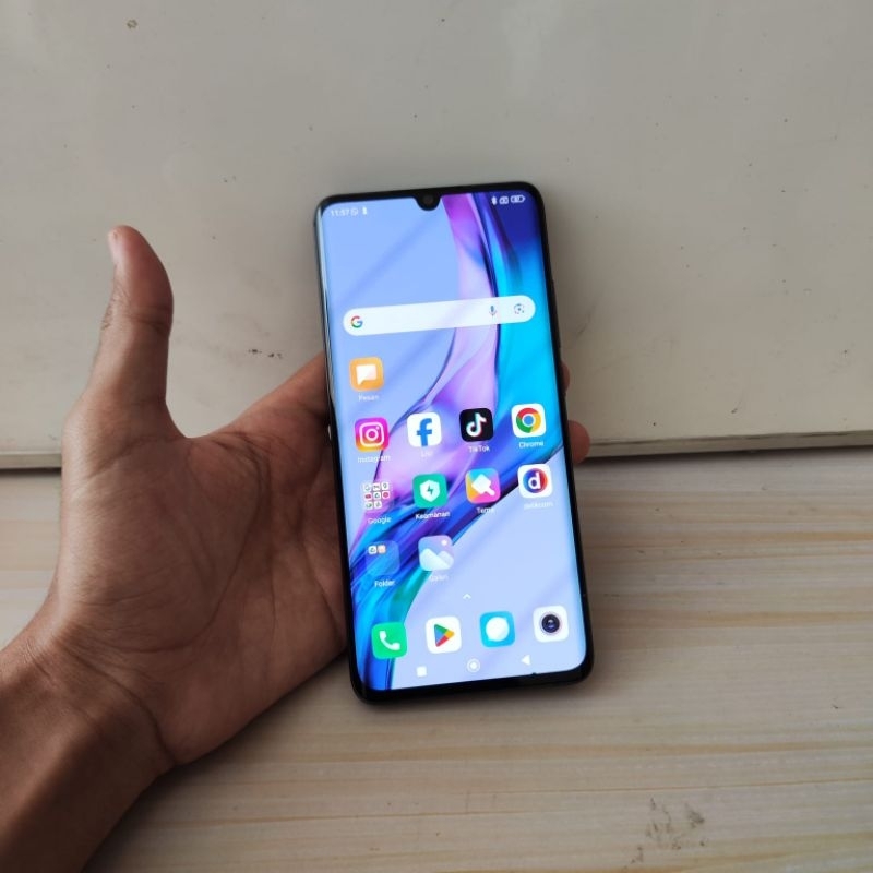 Xiaomi Mi Note 10 Pro 8/256 Second Resmi Indonesia