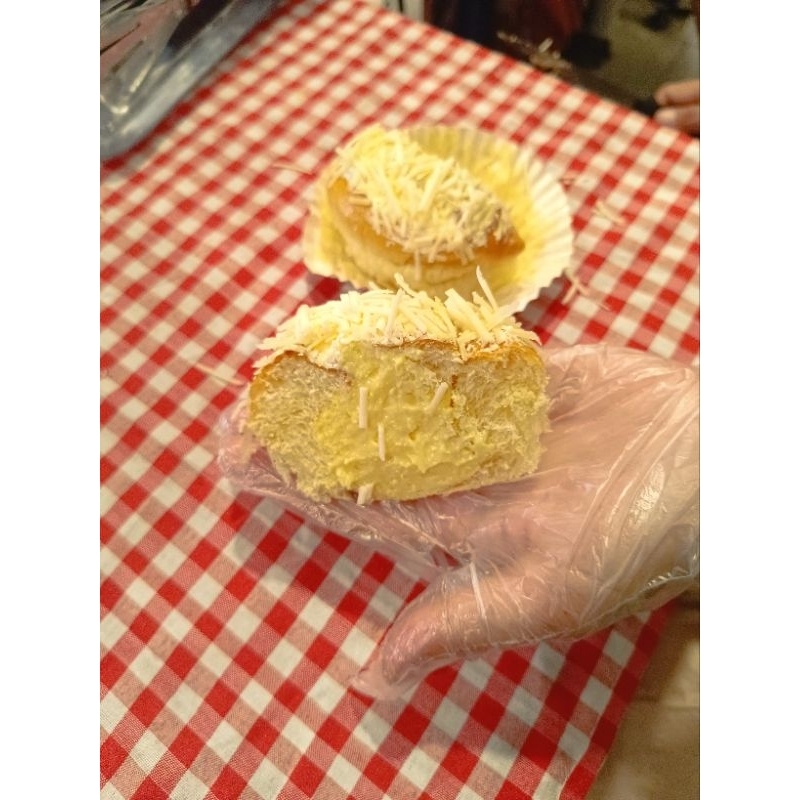 

Cream Cheese Bread Viral / Viral Cheese Bread / Fluffy Cheese Bread - 9Million Cafe