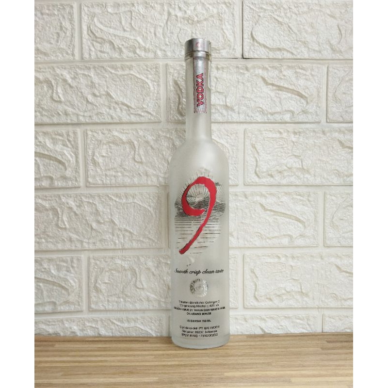 Botol Kosong Vodka 9 700ml