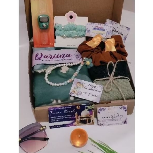 

Hampers hijab box paket lengkap