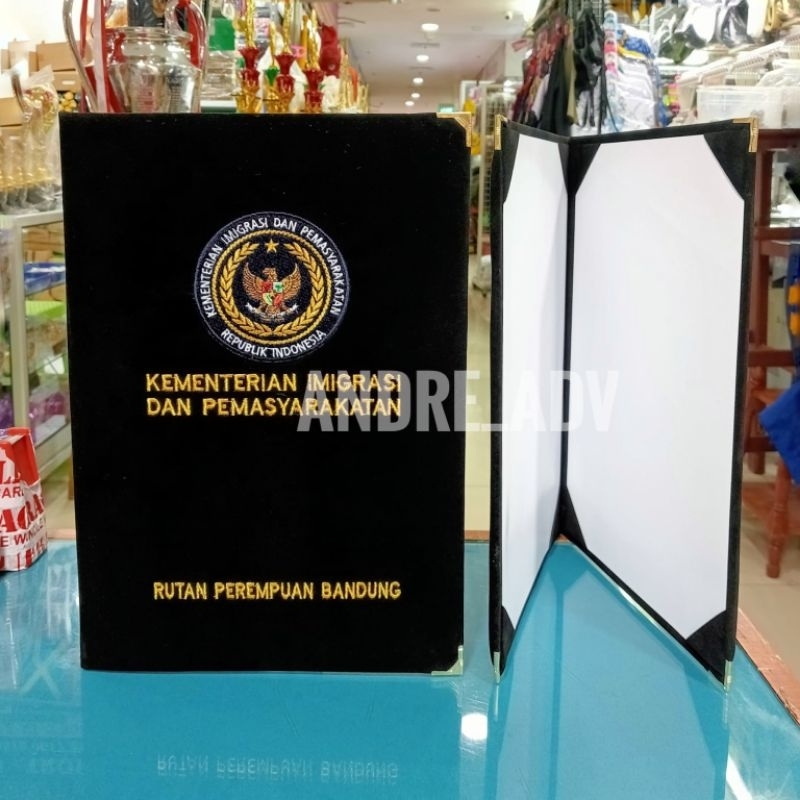 

RB map beludru costom logo bordir komputer