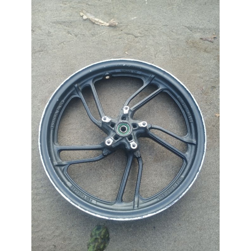 Velg vario 150 led new depan original