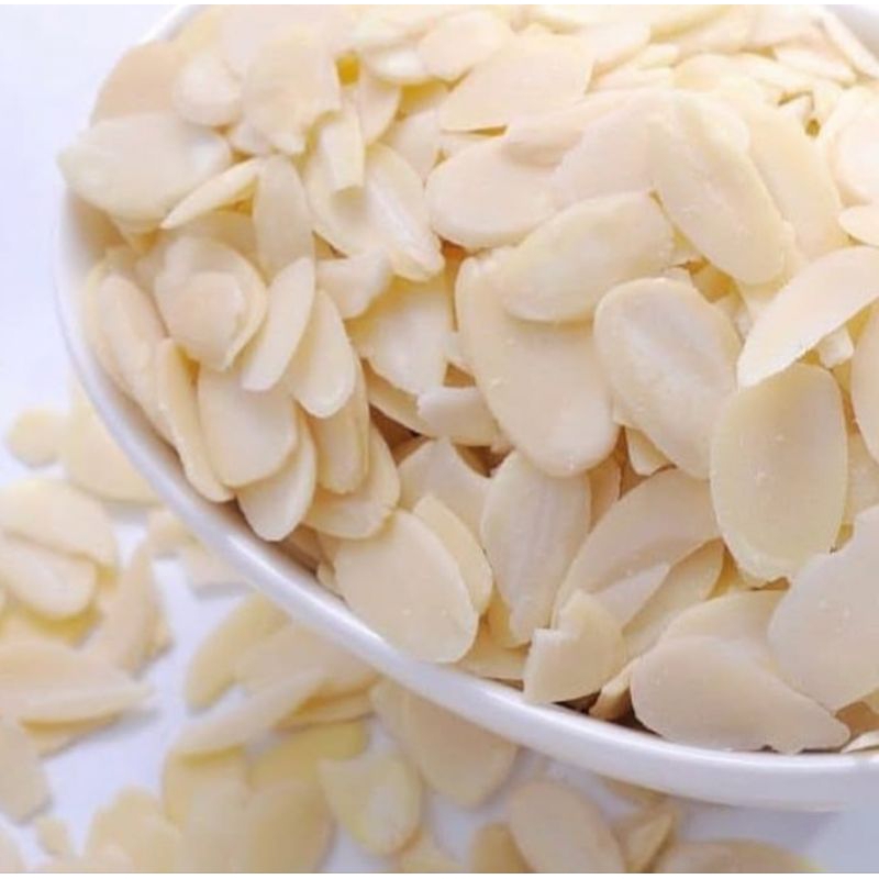 

Almond Slice Row| Irisan Almond mentah 1kg