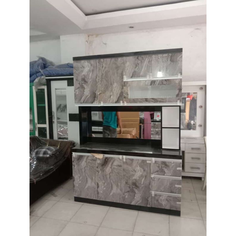 lemari piring /lemari dapur 4 pintu hpl