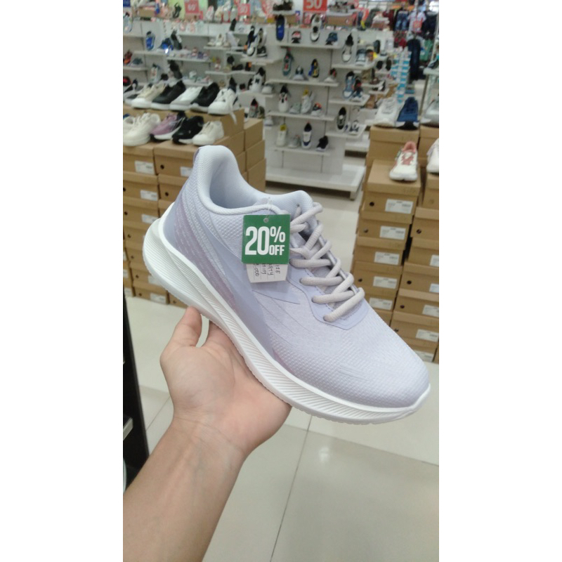 Sepatu wanita diadora original