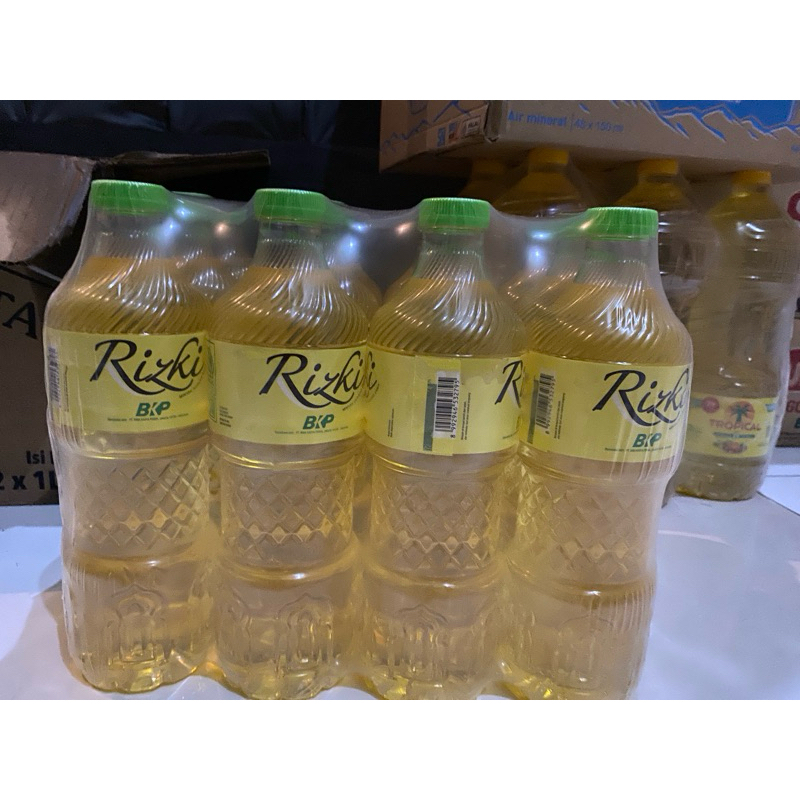 

MINYAK GORENG RIZKY BOTOL 800ml