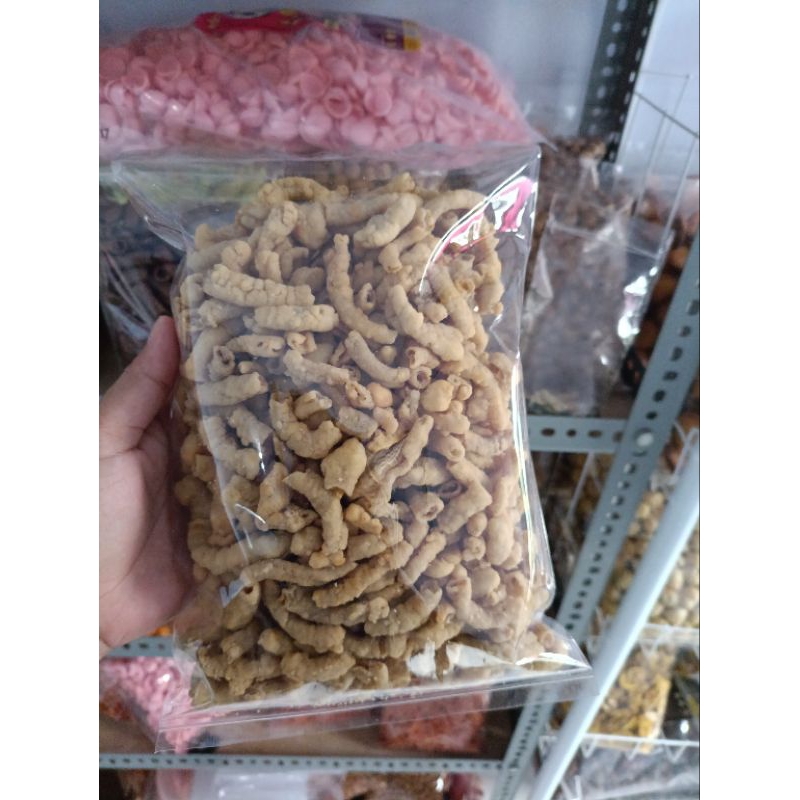 

Cemilan Kripik Usus Ayam Krispy Kemasan 500gram