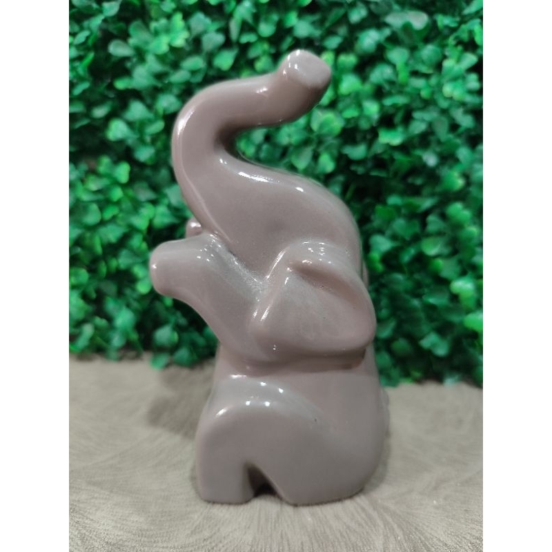 Patung Gajah duduk Vintage Fengshui Keberuntungan Porselen Keramik halus Minus Noda dibawah T:15cm