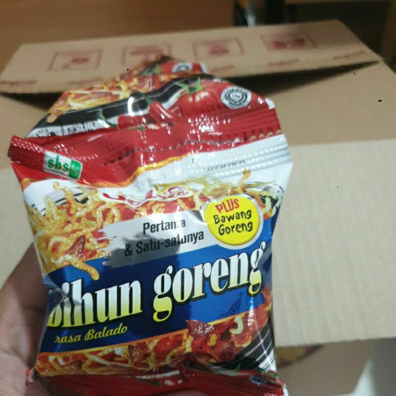 

snack bihun goreng rasa balado