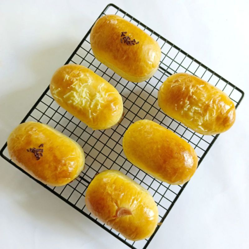 

ROTI BASO AYAM / ABON / COKLAT / KEJU MELT / COKLAT KEJU 10 PCS BISA PILIH - MINI CAKERY