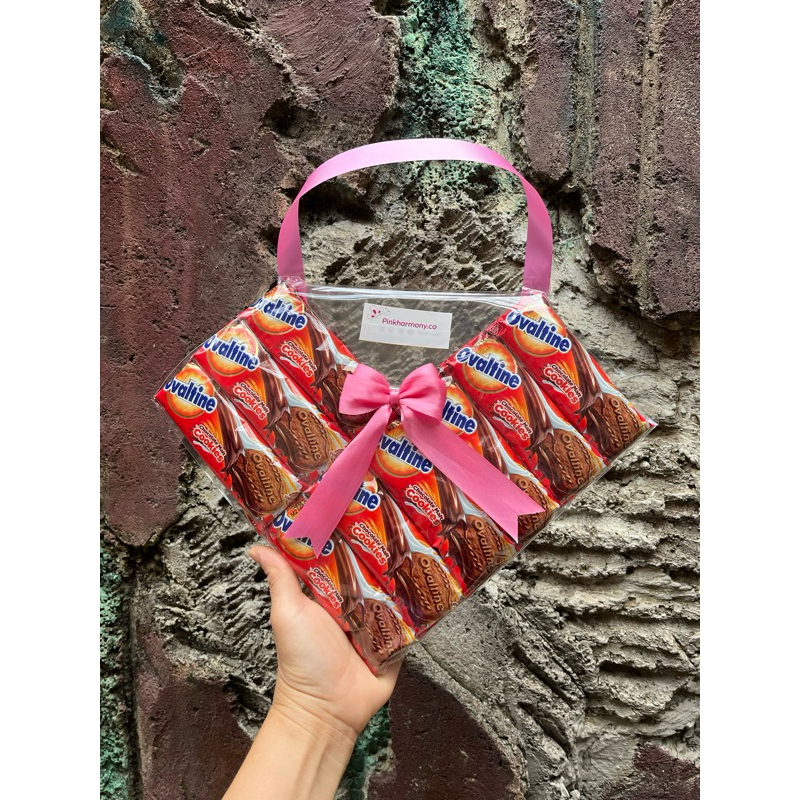 

buket love buket wisuda kado ulangtahun buket ultah